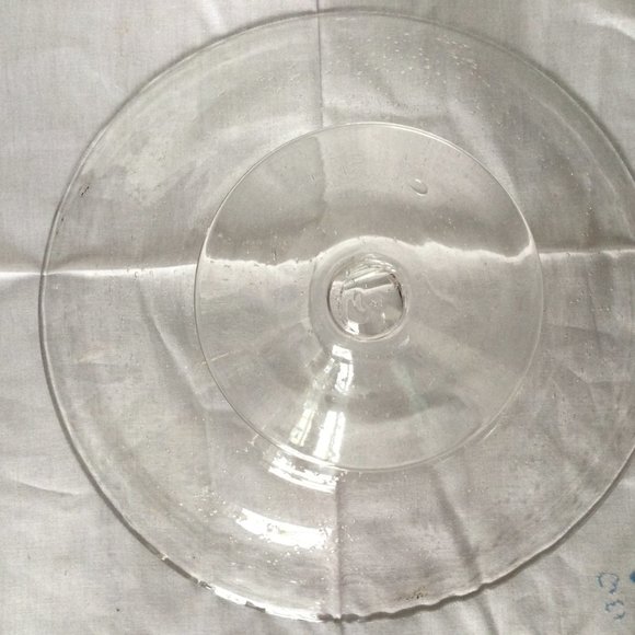 Large clear glass bowl fruit stand with bubbles footed 11.25" light weight - Picture 6 of 7